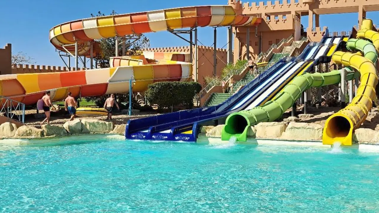 الفندق سينتيدو أكاسيا بيتش - القصير